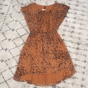 ❗️SOLD❗️W118 by Walter Baker Dress Size Small